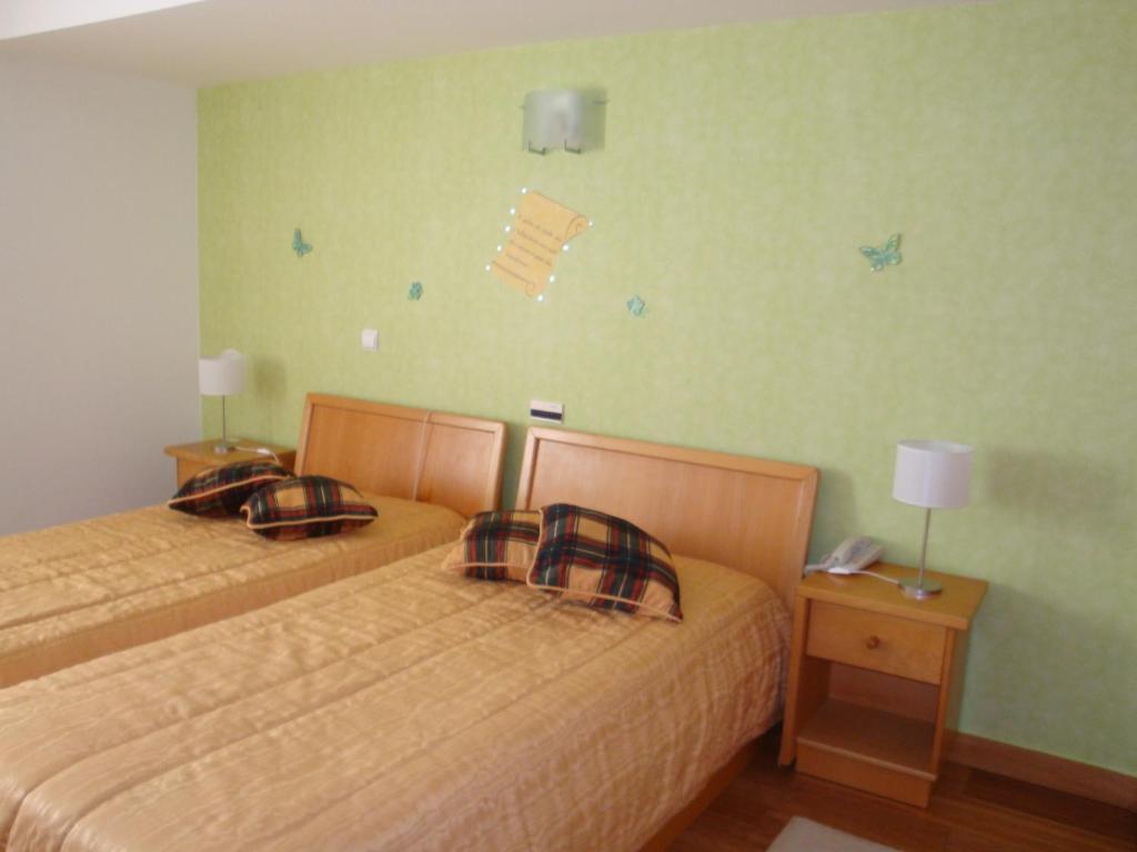 Hotel D. Ines De Castro Alcobaça Стая снимка